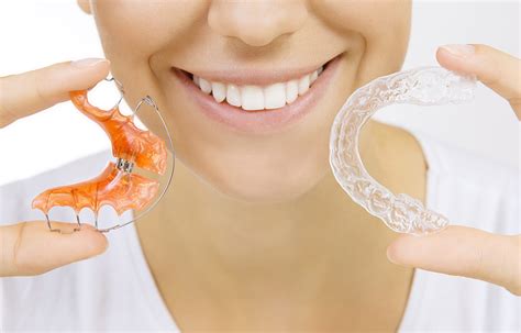 Types Of Clear Retainers