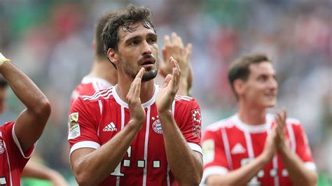 Mats Hummels Zeigt Mitgef Hl Mit Benedikt H Wedes