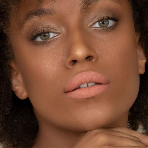 Andreia Hot Matte Kiss Velvet Liquid Lipstick Naked Ml