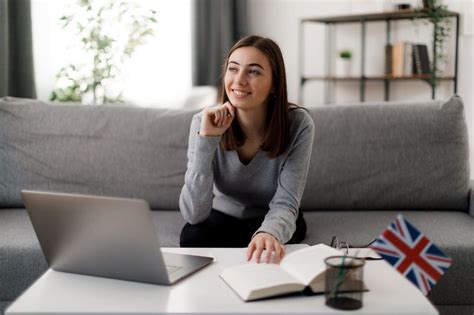 Lanzan Becas Para Aprender Ingl S Para Profesionales