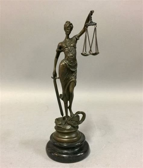 Statue Lady Justice Bronze Catawiki