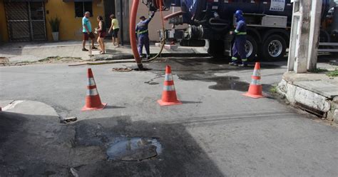 MACEIÓ Seminfra realiza mutirão de limpeza nas galerias de águas