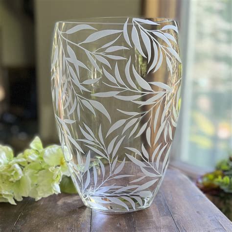 Bayou Breeze Friederich Handmade Glass Table Vase Wayfair Canada