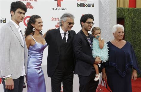 andrea bocelli matteo bocelli - Buscar con Google | Celebrity siblings ...