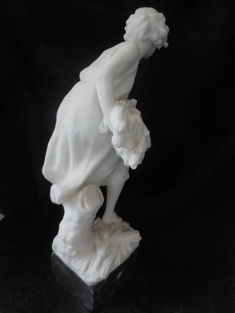 Proantic: Carrara Marble Sculpture ép.1900