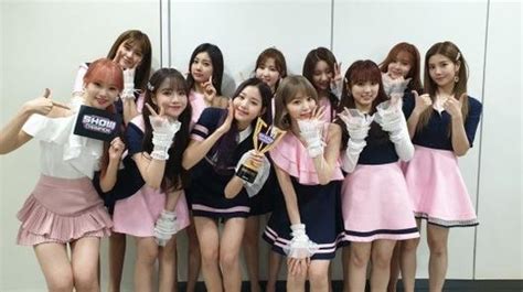 아이즈원 음악방송 6관왕 달성쇼챔피언 2주 연속 1위 등극 Zum 뉴스