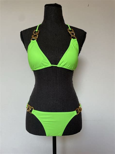 Bikini Neu gemäss Beschreibung in Sigriswil für CHF 12 mit Lieferung auf Ricardo kaufen