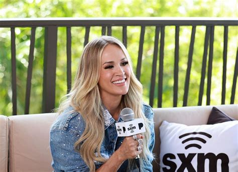 Fact Check Is Carrie Underwood Gay Sexuality And Partner