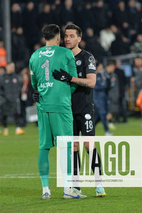 Umut Nayir Of Umraniyespor And Goalkeeper Altay Bayindir Of Fenerbahce