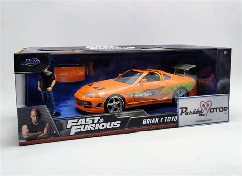 Toyota Supra A Mk Con Figura Brians Rapido Y Furioso Jada