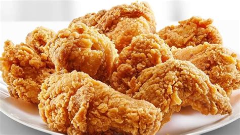 Most People Agree This Restaurant Has The Best Fried Chicken Instant