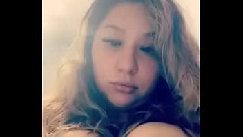 Valerie Rubbing Her Big Tits XNXX