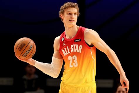 Live From Salt Lake City With Special Guest Lauri Markkanen The Ringer