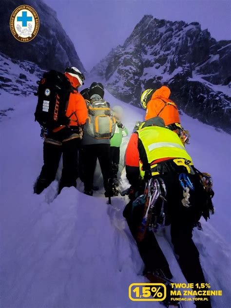 Tatry Turyści utknęli na Koziej Przełęczy Trudna akcja ratowników TOPR