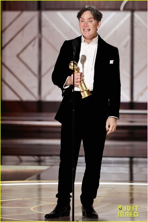 Cillian Murphy Had Lipstick All Over His Nose While Accepting Best Actor at Golden Globes 2024 ...