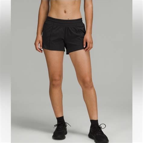 Lululemon Athletica Shorts Lululemon Hotty Hot Lr Short Lined Size Poshmark