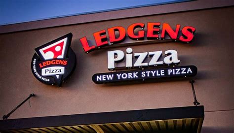 Authentic Italian Pizza In Texas Ledgens Pizza Since 1956