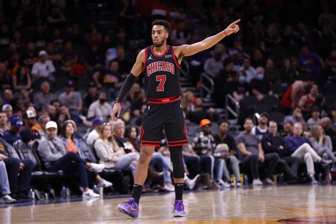 Podcast What Will Troy Brown Jr Bring To The Lakers Lakers Outsiders