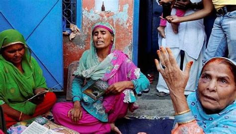 Communal tension in Dadri, accused hailed as martyr, family 'won't ...