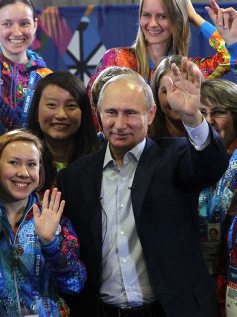 JO De Sotchi Vladimir Essaie T Il De Se Donner Une Image Gay