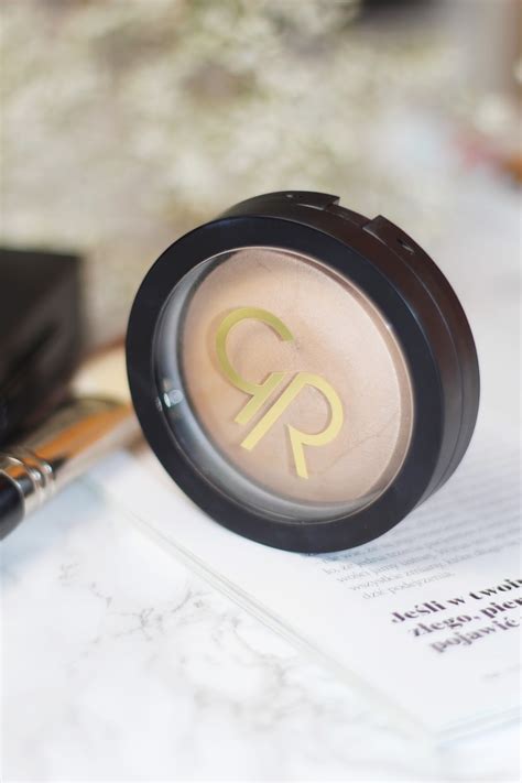 Bronzer do ocieplania twarzy - Golden Rose Mineral Terracotta Powder 04 ...
