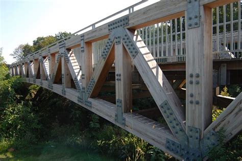 Marist College Pedestrian Bridge Unalam Custom Glulam Construction And Wood Manufacturing Leader