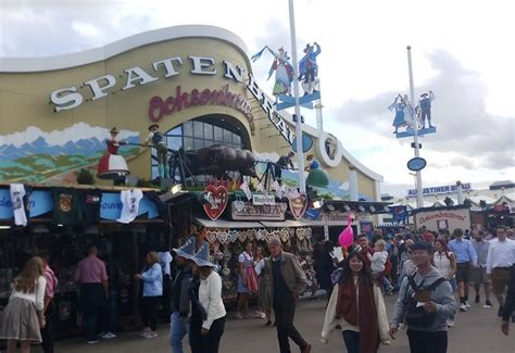 RECESIJA I NA OKTOBERFESTU Popijeno 200 Hiljada Litara Piva Manje Nego