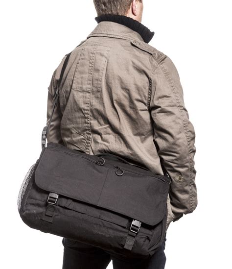 Tactical Messenger Bag Olkalaukku L Musta Salainen Agentti Oy