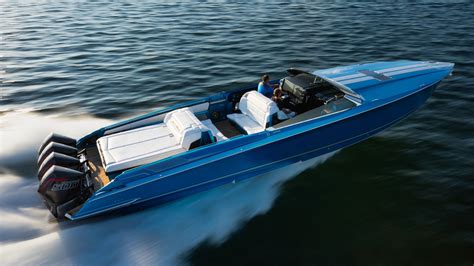 Mercury Racings Supercharged V8 Outboard Motor Makes 500 Hp And Whines