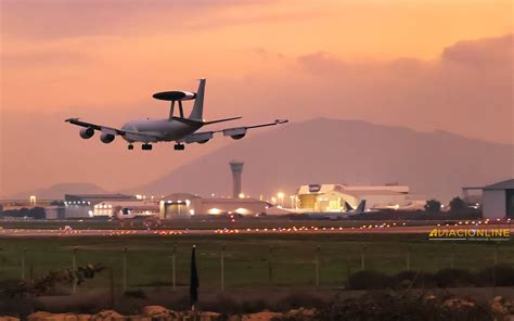 Control De Fronteras Cómo Son Y Qué Hacen Los Aviones De Alerta Temprana Que Busca Adquirir