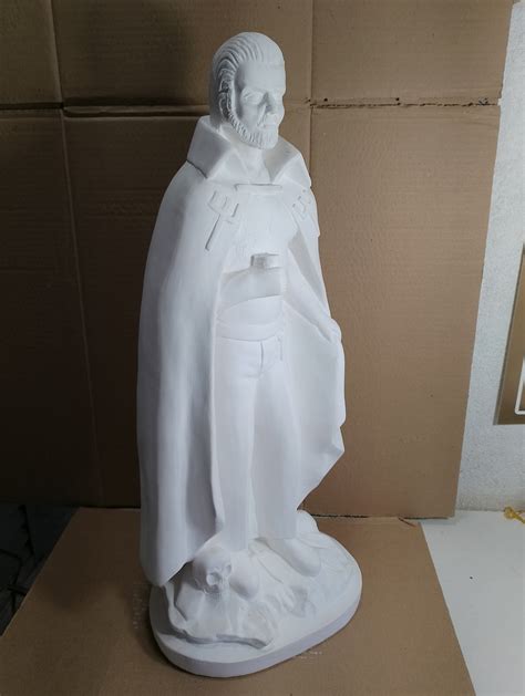 Escultura Exu Tranca Rua Das Almas Imagem Em Gesso Cru Elo