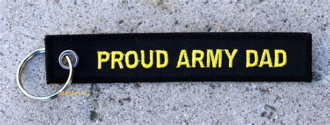 Us Army Proud Dad Keychain United State Military Veteran T Soldiers