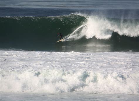 Big Surf at Ocean Beach, Sunset Cliffs in San Diego - San Diego Beaches Guide