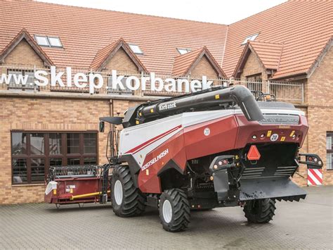 Kombajn zbożowy Rostselmash RSM 161 - Maszyny używane