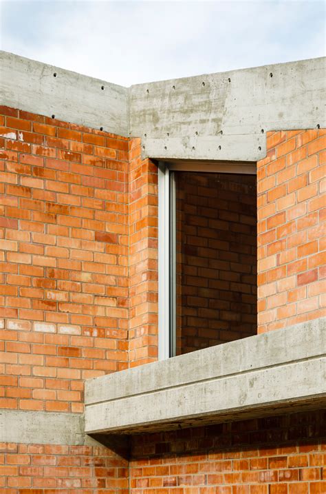 Jesús Perales Builds Casa Almudena As An Asymmetrical Brick Residence