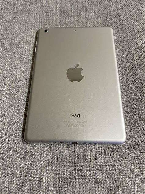 Yahooオークション Ipad Mini2 16gb Wifiモデル 美品 完動品ipad Mi