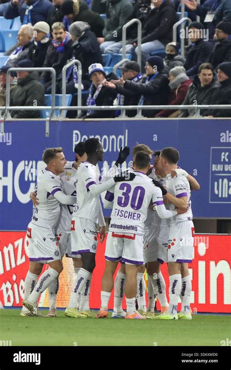 Estatísticas De Austria Wien X Fc Blau Weiß Linz - LINZ, AUSTRIA - NOVEMBER 22: team Austria Wien celebrates the goal to 0 ...