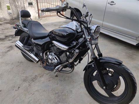 Kawasaki Vulcan 250 low mileage, Motorbikes on Carousell