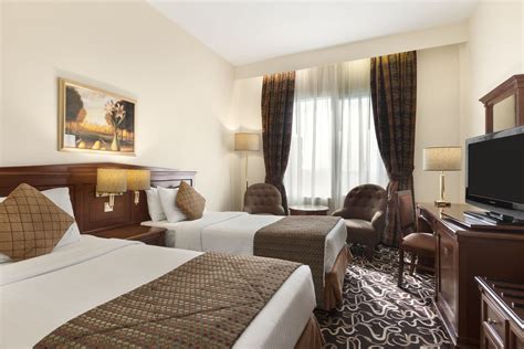 Howard Johnson by Wyndham Bur Dubai | Dubai, AE Hotels