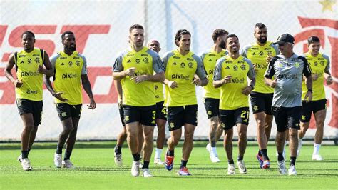 Elenco do Flamengo ganha três dias de folga após derrota contra o