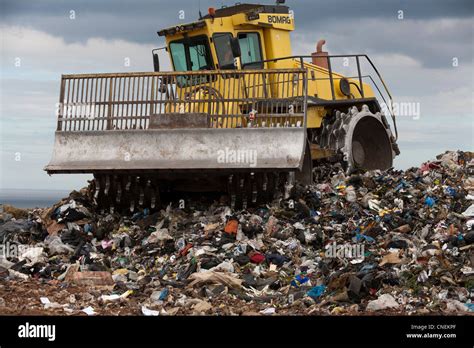 Rubbish Tip Uk And Bulldozer Hi Res Stock Photography And Images Alamy