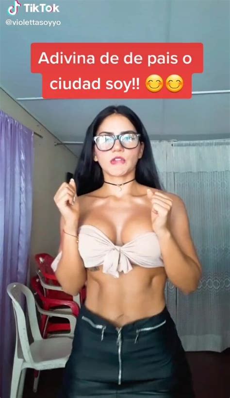 Lovely Violetta Ortiz Shows Cleavage In Beige Crop Top