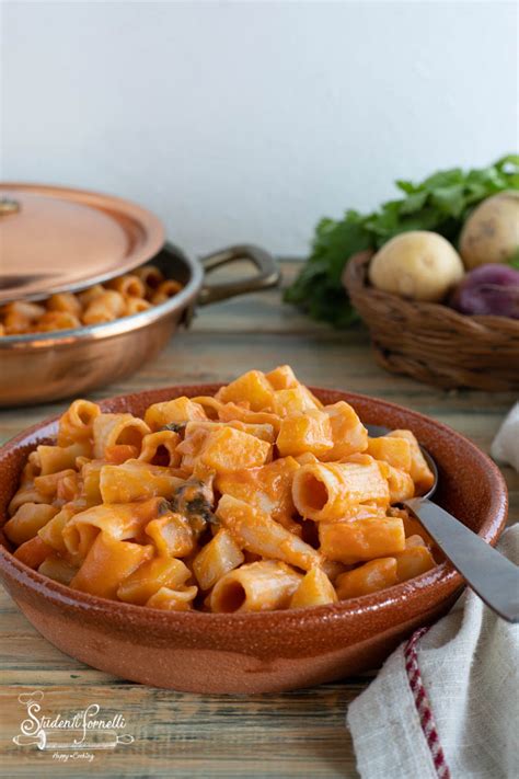 PASTA PATATE E PROVOLA Cremosa Ricetta Tradizionale Napoletana