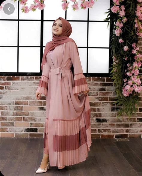 Pin By Samia Ferdous On Hijab Fashions Islamic Fashion Dresses