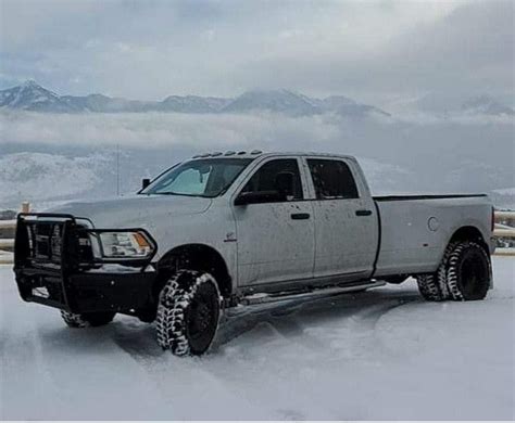 Leveled 2015 Ram 3500 4x4 Dually