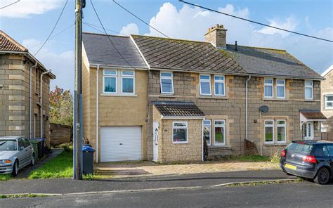 Crescent Road Melksham Sn12 4 Bed Semi Detached House £300 000