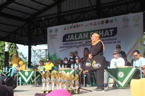 Hadiri Jalan Sehat Gebyar Muktamar Muhammadiyah Dan Aisyiyah Ke