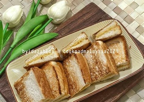 Resipi Roti Bakar Pandan Butter Oleh Nor Zahida Aini Cookpad