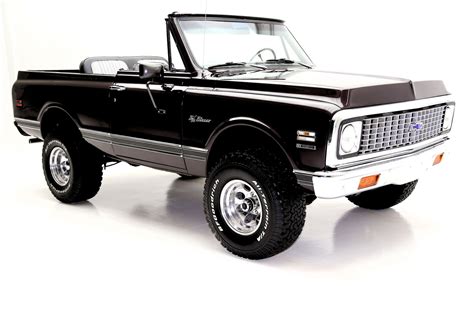 1972 Chevrolet K5 Blazer Black Cherry 4x4 Houndstooth American Dream