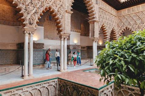 Sevilla Rondleiding Met Gids Met Toegang Tot Alcazar Kathedraal